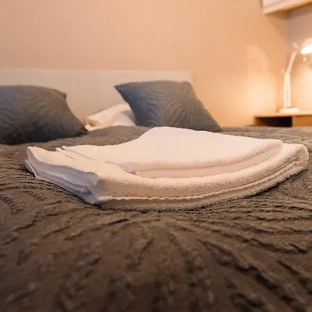 アパート Kaisankulman Maija,